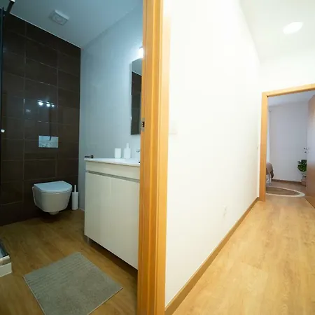 O Sitio Do Mundo - Novo Na Назаре