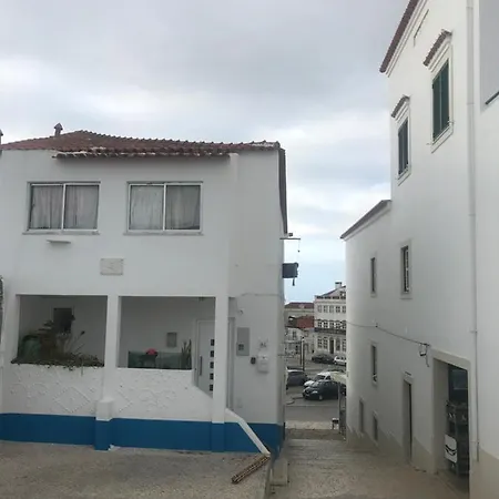 O Sitio Do Mundo - Novo Na * נאזרה